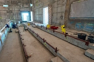 10.03.2022: Installation der Geländerhalterungen