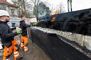 11.02.2021: Arbeiten an der Terrasse