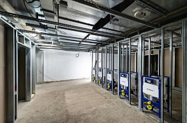 14.04.2022: Installationen für neuen Toilettenbereich