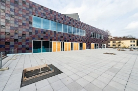 18.11.2021: Terrasse mit neuen Steinplatten