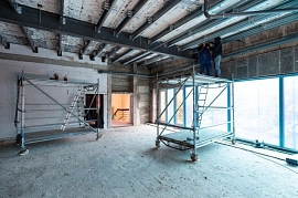 21.10.2021: Arbeit im Galeriegeschoss